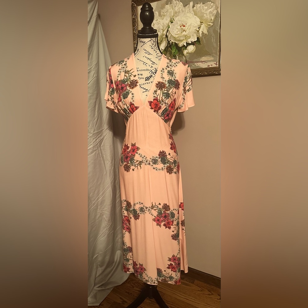 Deep v-neck floral with cut out back